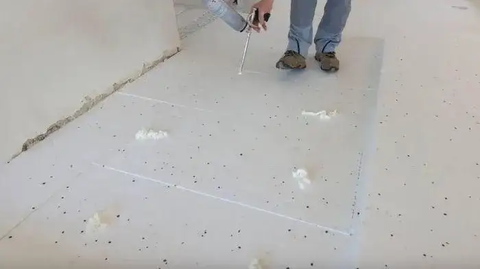 Zdjęcie Jak układać styropian pod wylewkę, aby uniknąć mostków termicznych