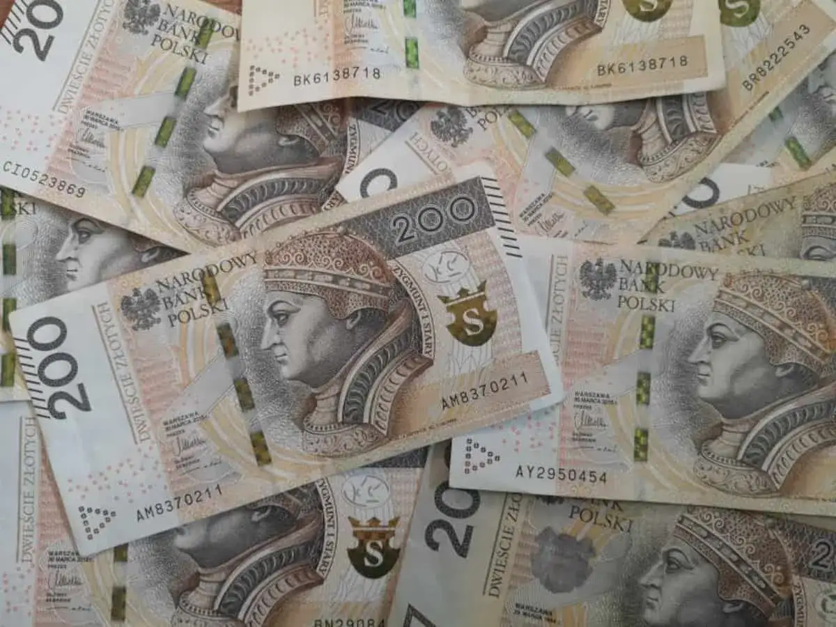 Zdjęcie Kiedy wypłata becikowego? Sprawdź, jak uniknąć opóźnień