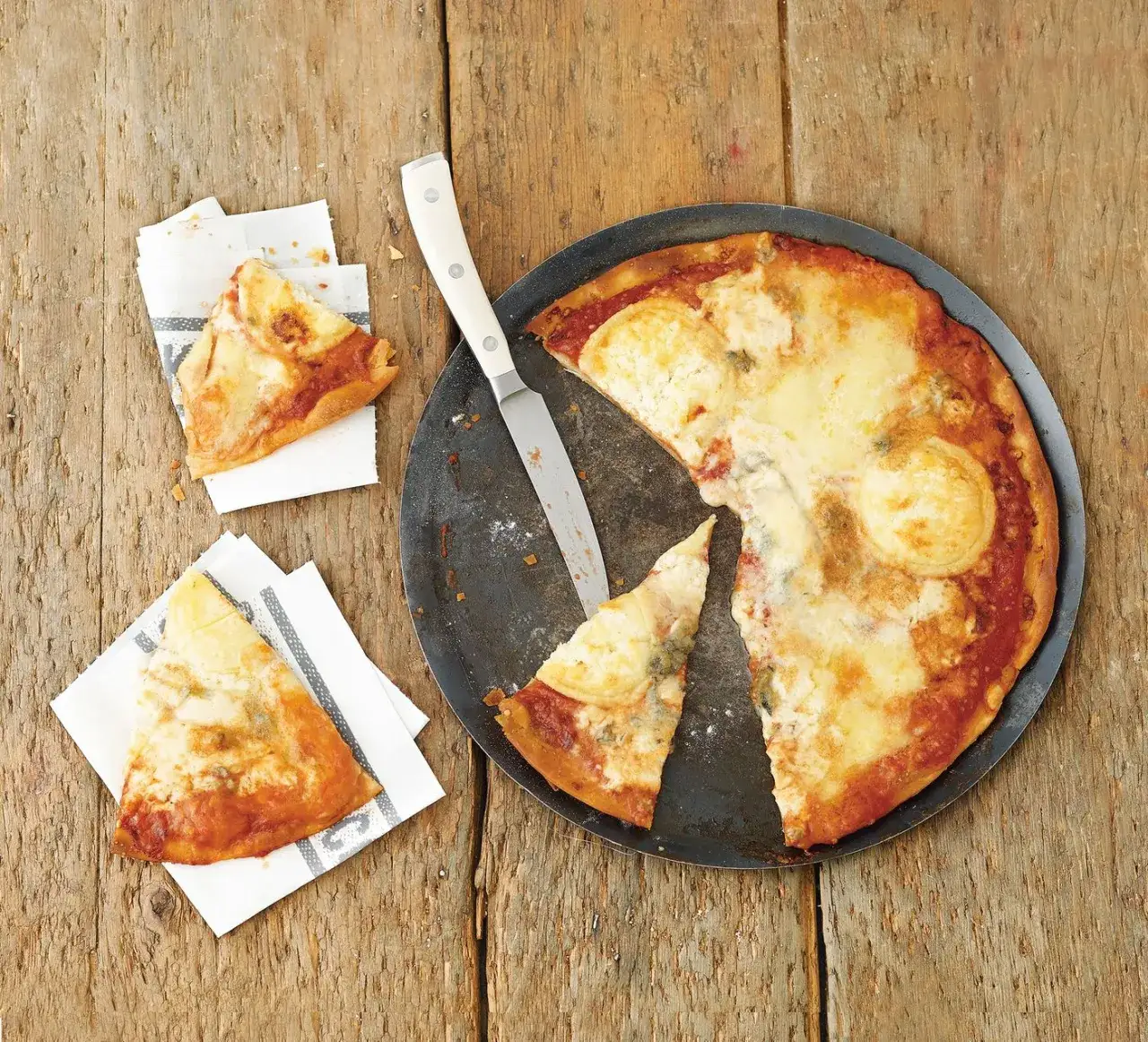 Zdjęcie Maîtrisez la pizza 4 fromages : votre guide pour une recette divine