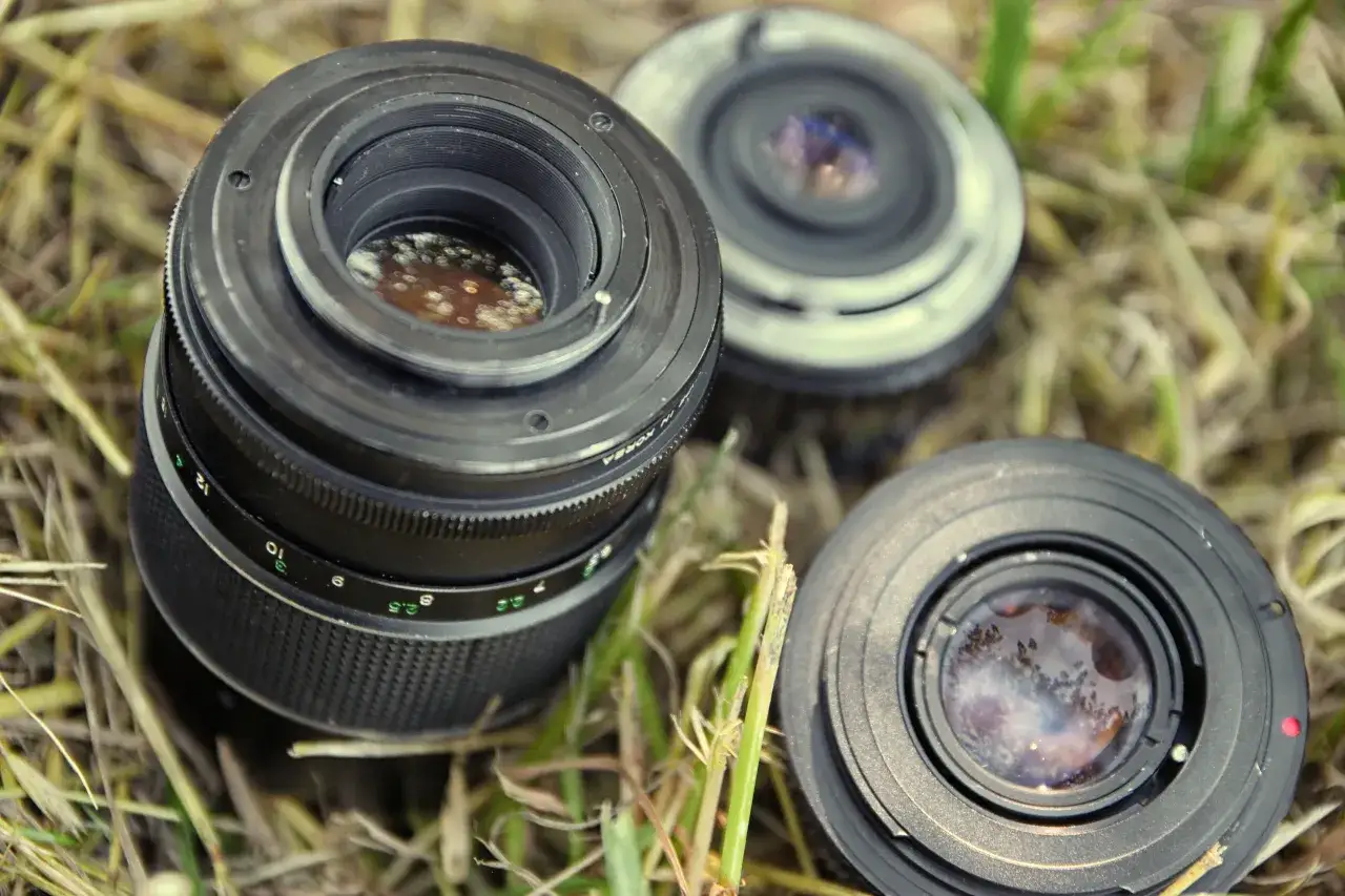 Zdjęcie Najlepsze obiektywy m42 28mm: Klasyka, która zachwyci każdego fotografa