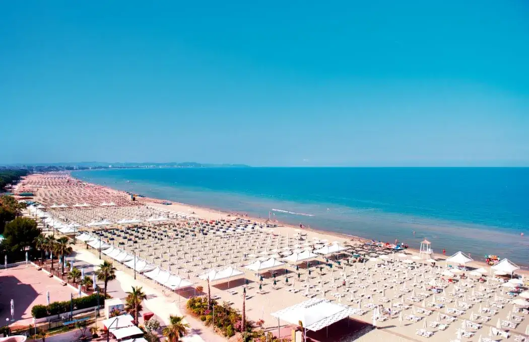 Plaża Golem Albania