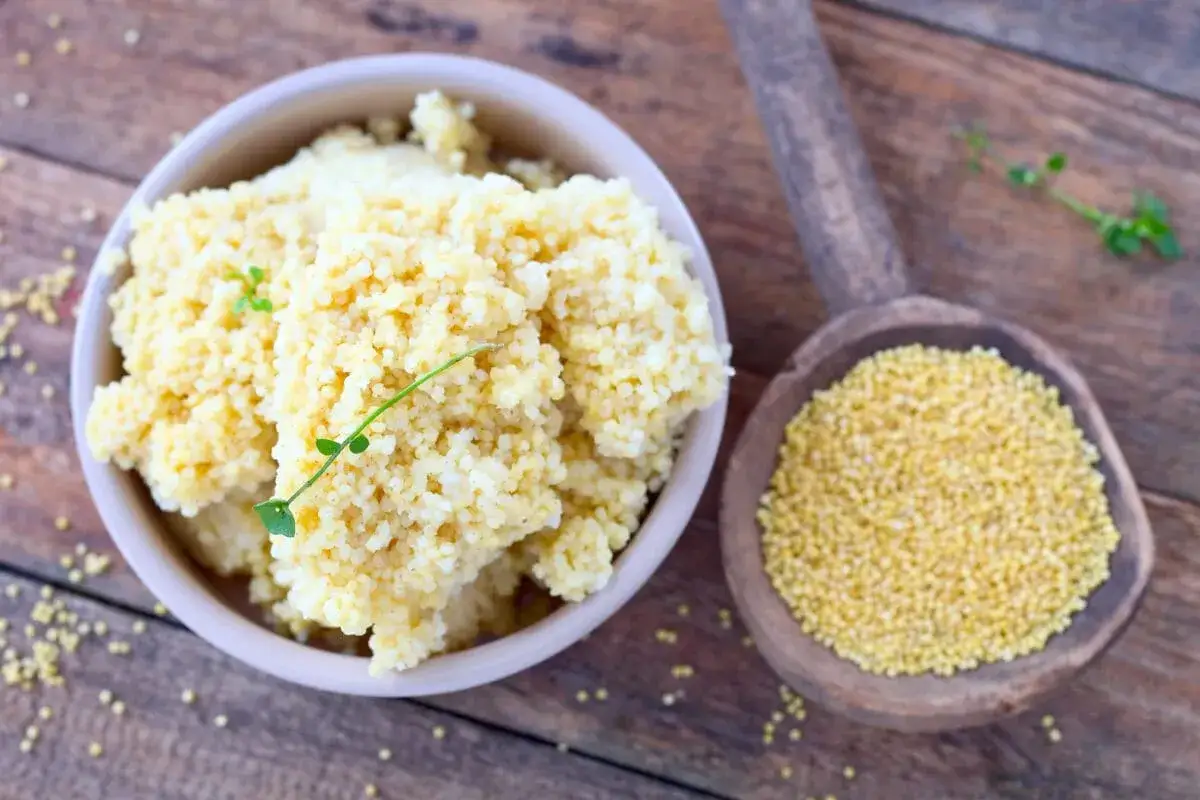 jak prawidłowo ugotować kaszę jaglaną krok po kroku, płukanie kaszy jaglanej