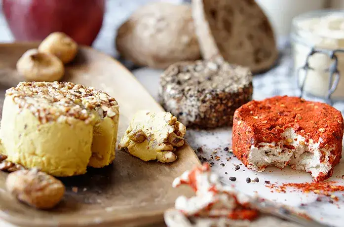 Domowe wegańskie sery