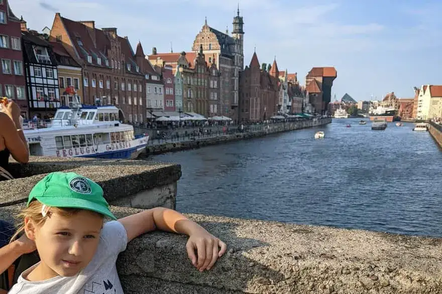 Gdańsk Długi Targ z dziećmi rodzina spacer