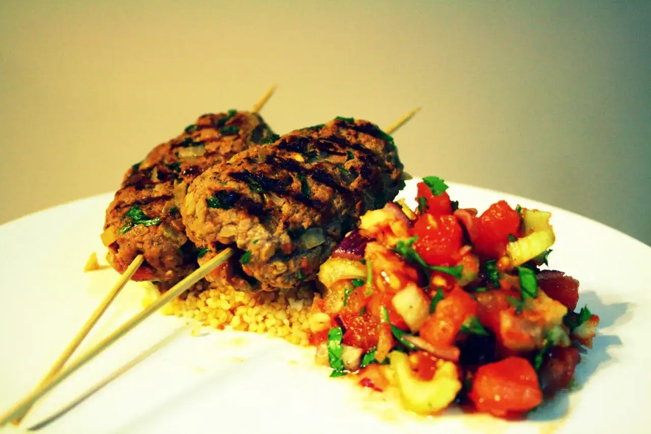 Zdjęcie Ile mięsa w kebabie? Odkryj, co naprawdę jesz w kebabie