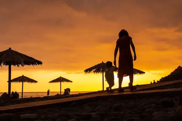 Ponta do Sol zach&oacute;d słońca Madera