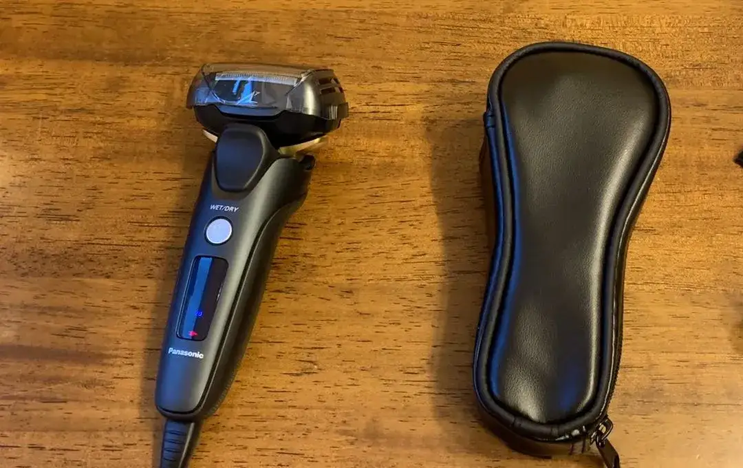 Golarka elektryczna dla wrażliwej skóry vs maszynka jednorazowa podrażnienia