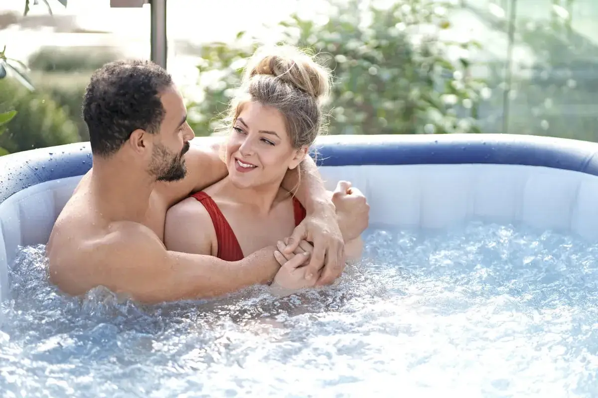 Koszty eksploatacji jacuzzi dmuchanego