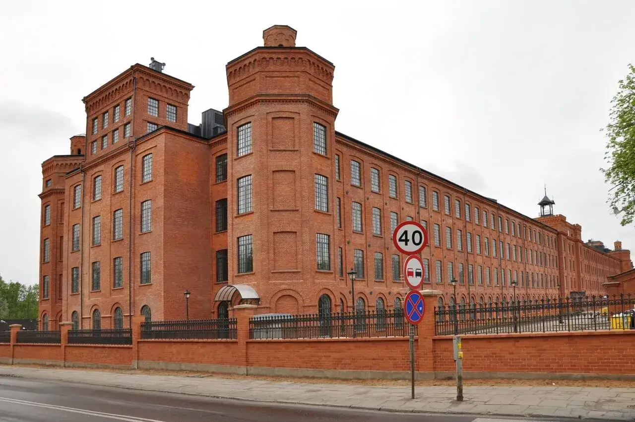 Księży Młyn Łódź architektura