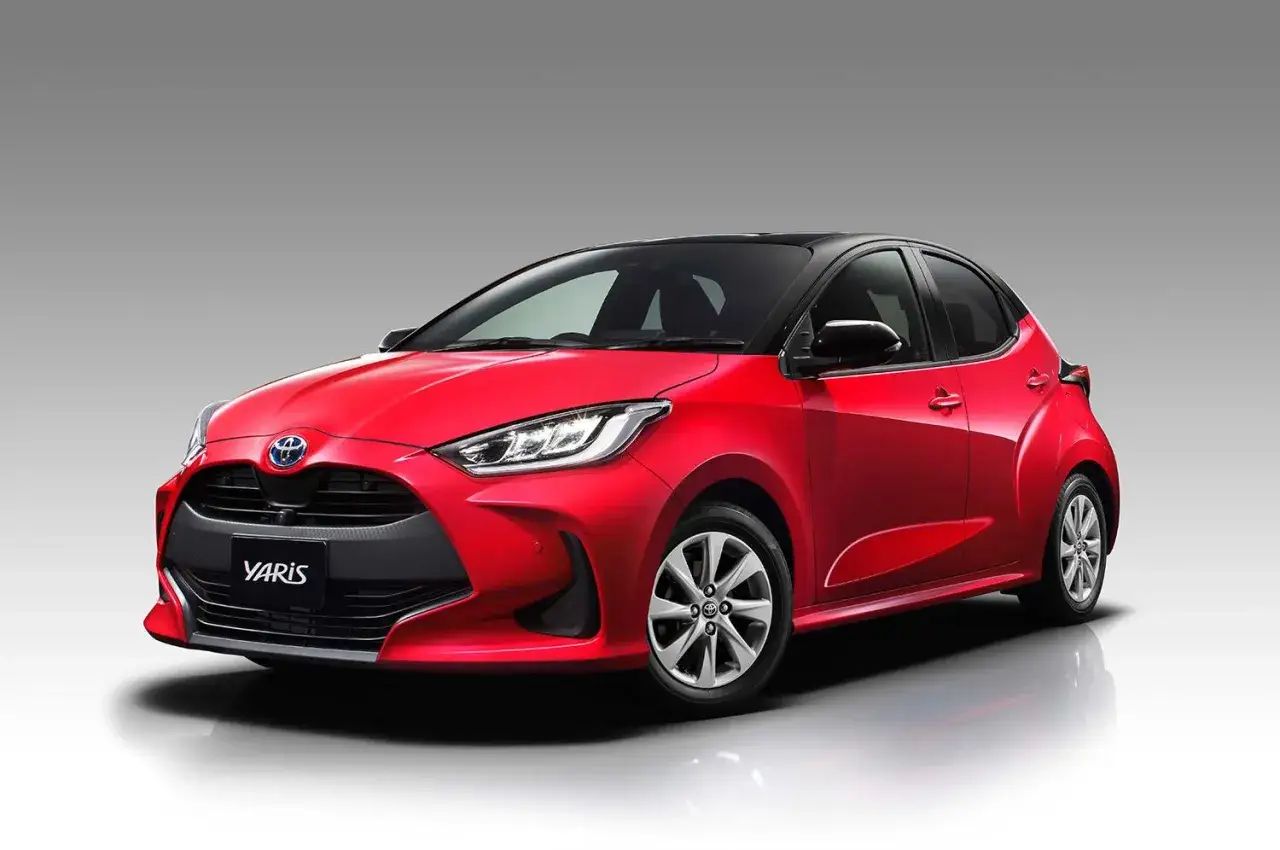Toyota Yaris IV 1.5 benzyna i hybryda