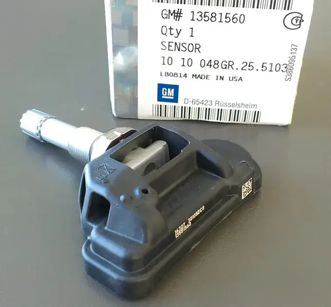 Zdjęcie Ile kosztuje kalibracja czujników ciśnienia w oponach? Sprawdź ceny!