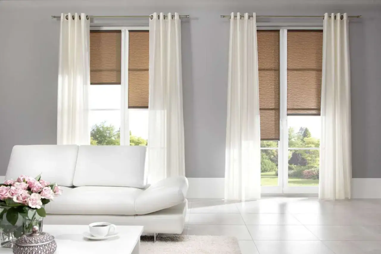 Zdjęcie Jakie karnisze do nowoczesnego salonu - unikaj najczęstszych błędów