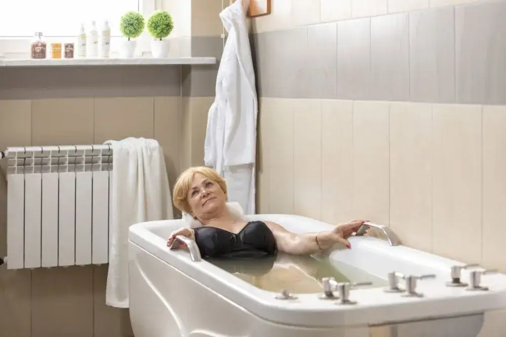 Zdjęcie Sanatorium Mikołaj w Busku-Zdroju - najlepsze terapie i noclegi