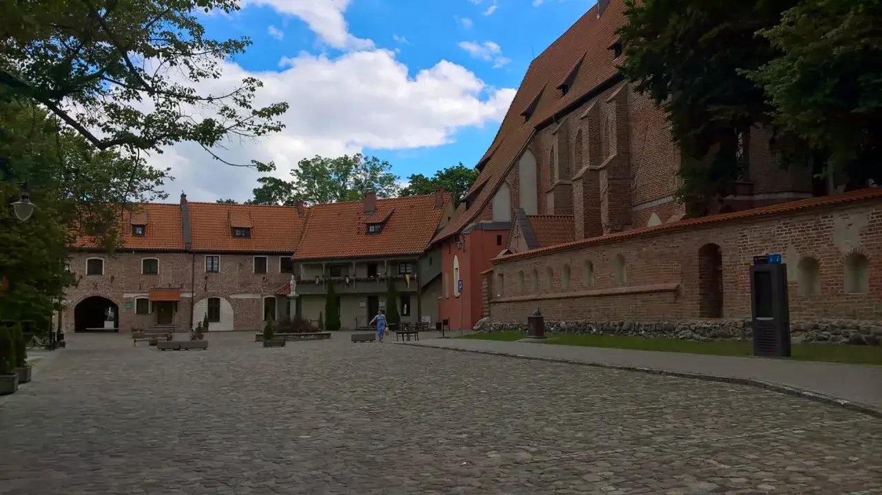 Zdjęcie Najciekawsze atrakcje w Żukowie, które musisz zobaczyć podczas wizyty