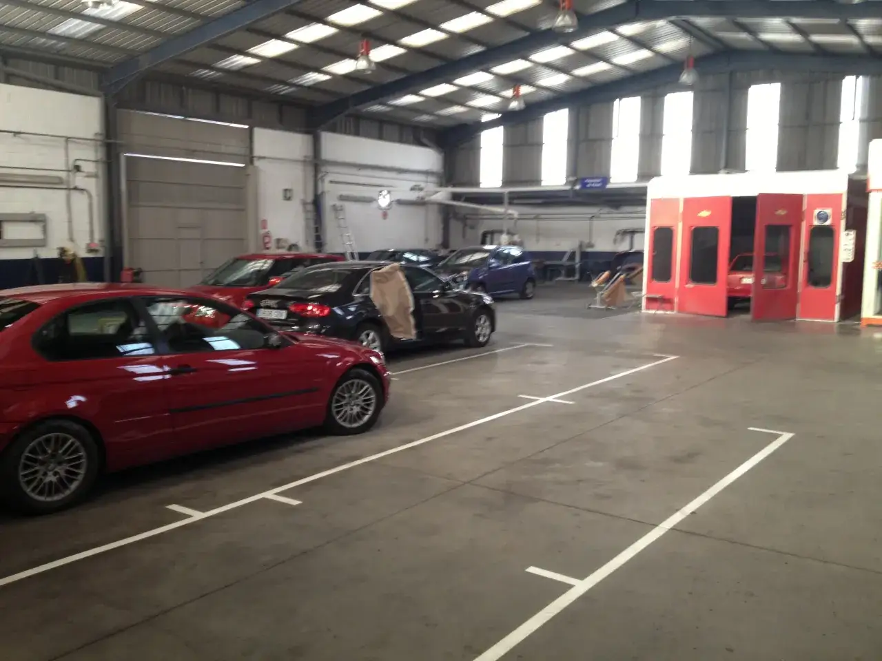 Zdjęcie Carrocerías Jama: Servicios de calidad en chapa y pintura en Oviedo