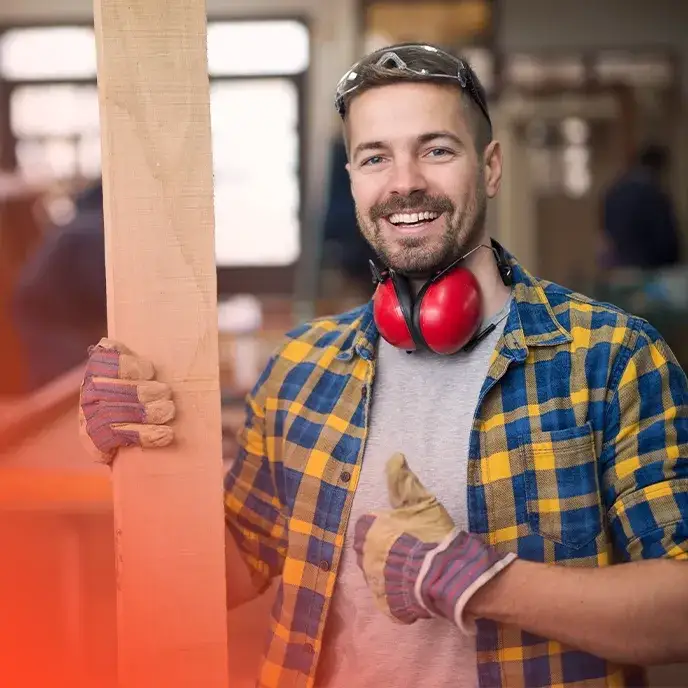 Zdjęcie Ile zarabia stolarz w Polsce? Sprawdź średnie wynagrodzenie i czynniki wpływające na zarobki