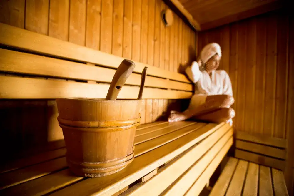 Zdjęcie Sauna y spa: Odkryj zdrowotne korzyści i najlepsze usługi relaksacyjne