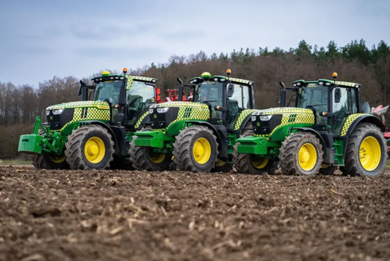 Zdjęcie Ile kosztuje nowy ciągnik? Sprawdź ceny i modele, które zaskoczą