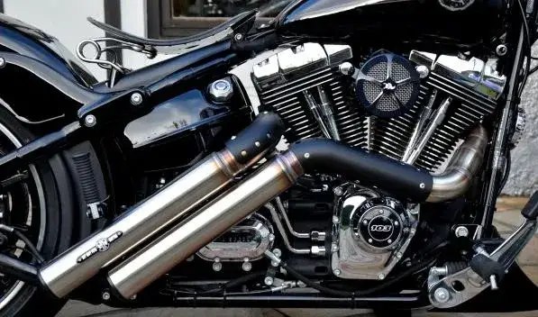 Zdjęcie BSL Auspuffanlagen für Harley-Davidson: Qualität und Kompatibilität im Fokus