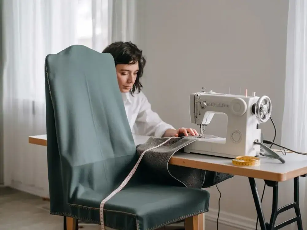 pokrowiec na krzesło z gumką DIY