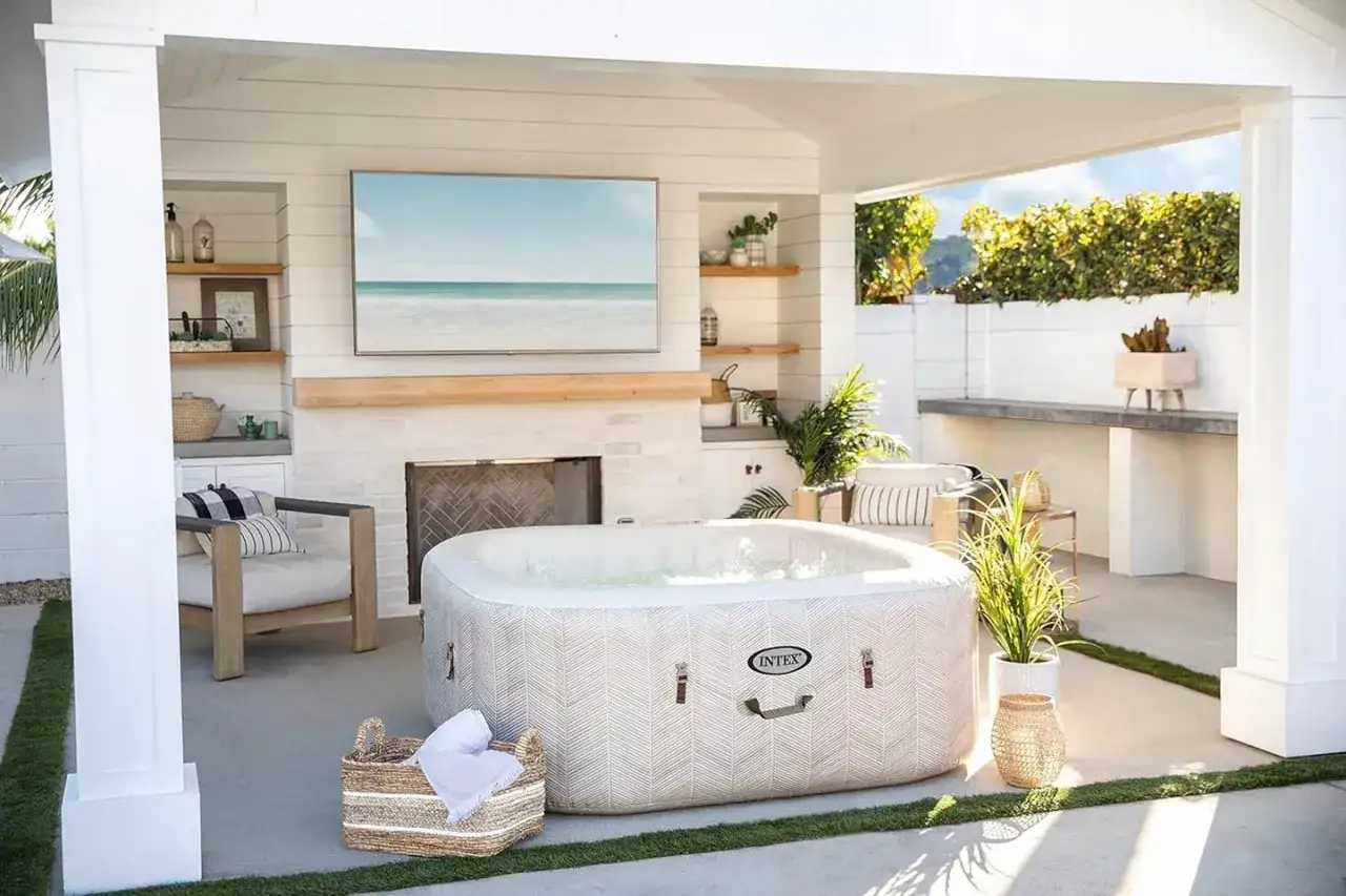 Intex Pure Spa Bubble Massage vs Jet & Bubble Deluxe