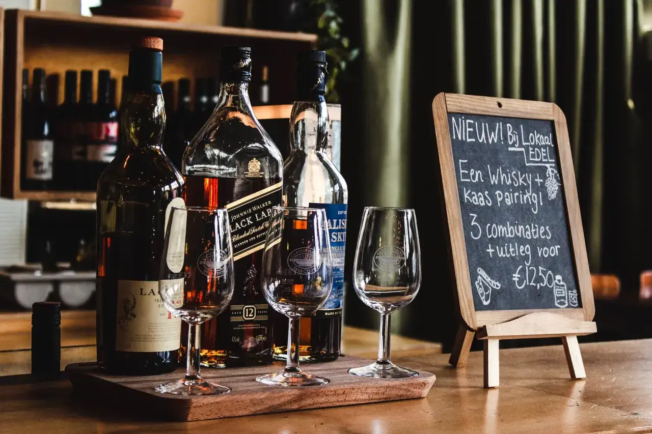 różne rodzaje mocnych alkoholi