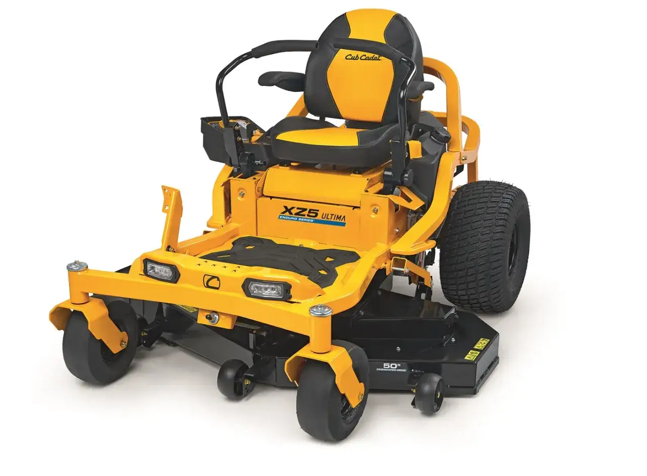 Żółta kosiarka zero turn Cub Cadet XZ5 Ultima z wygodnym siedzeniem i szerokim pokładem tnącym 50