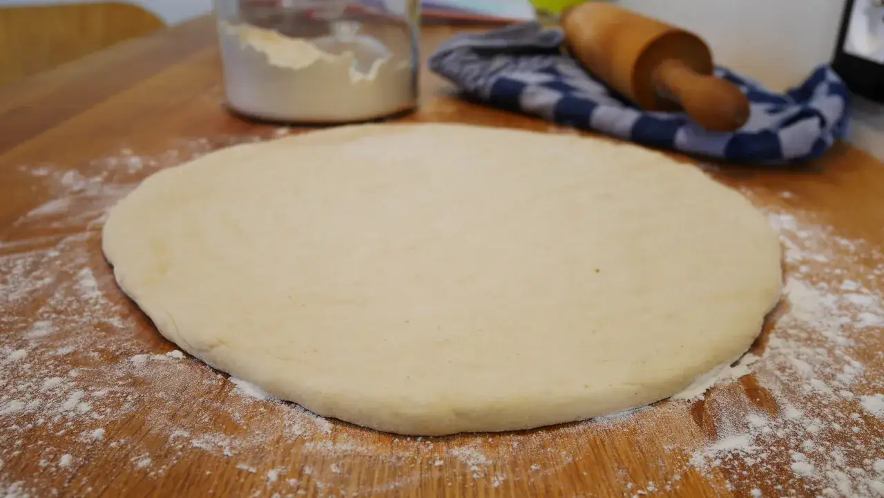 Ingr&eacute;dients pour p&acirc;te &agrave; pizza levure fra&icirc;che