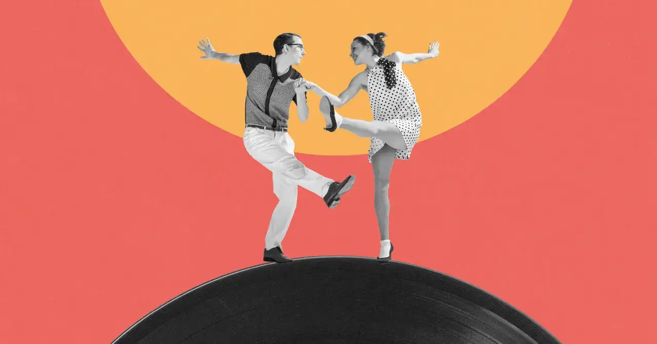 Para na winylu tańczy swinga, jak na najlepszych potańcówkach w Warszawie.