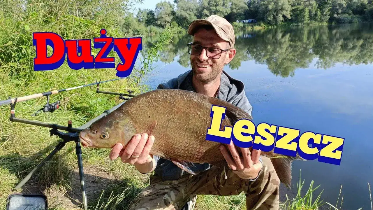 wędkarz na pomoście Przylasek Rusiecki