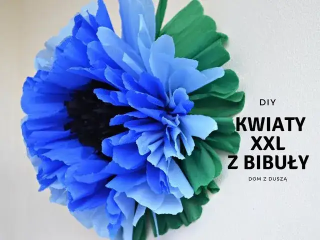 dekoracje z kwiat&oacute;w z bibuły