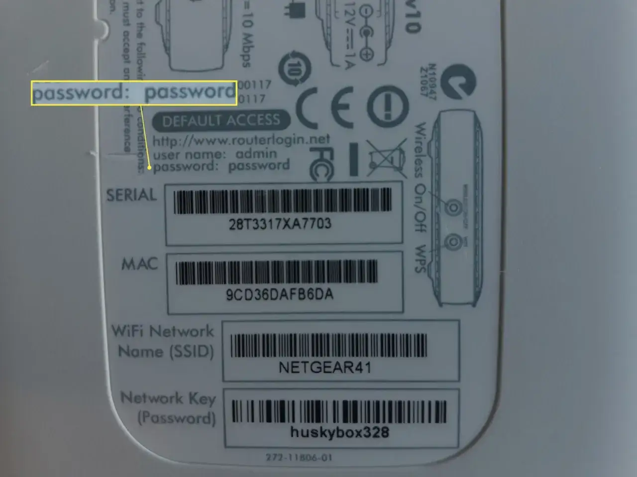 Na naklejce routera widnieje hasło do sieci wifi: 