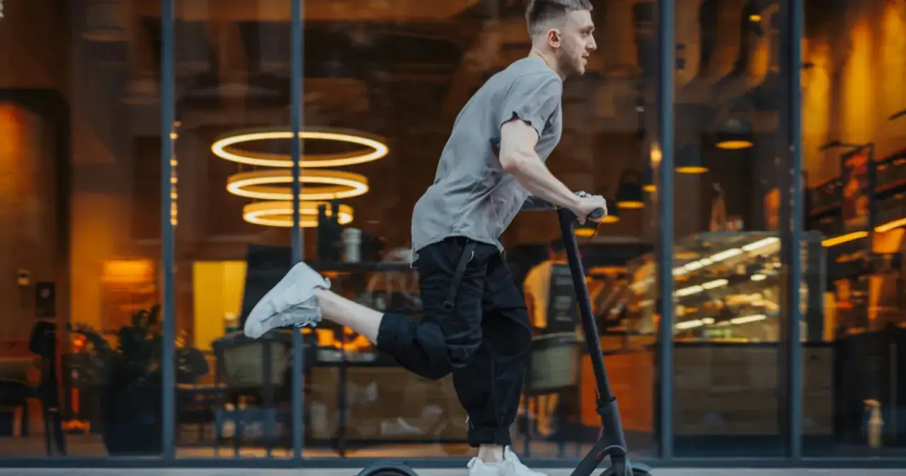 Wyb&oacute;r aplikacji hulajnoga Xiaomi