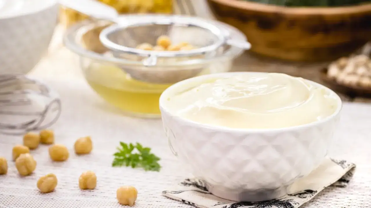 domowy wegański majonez aquafaba