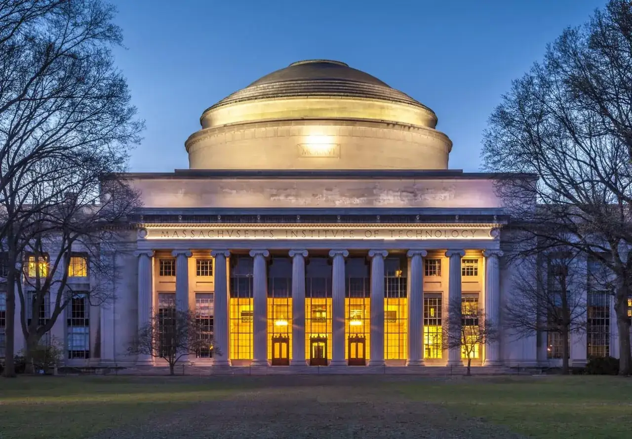 Massachusetts Institute of Technology budynek