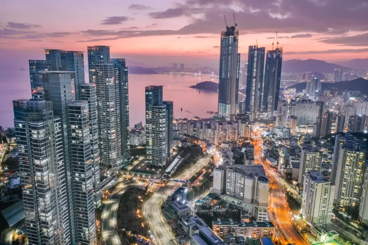 fotografia nad morzem złota godzina