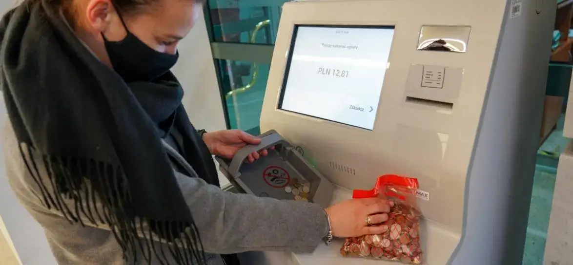 Zdjęcie Gdzie wymienić bilon w NBP? Sprawdź oddziały i uniknij niepotrzebnych problemów
