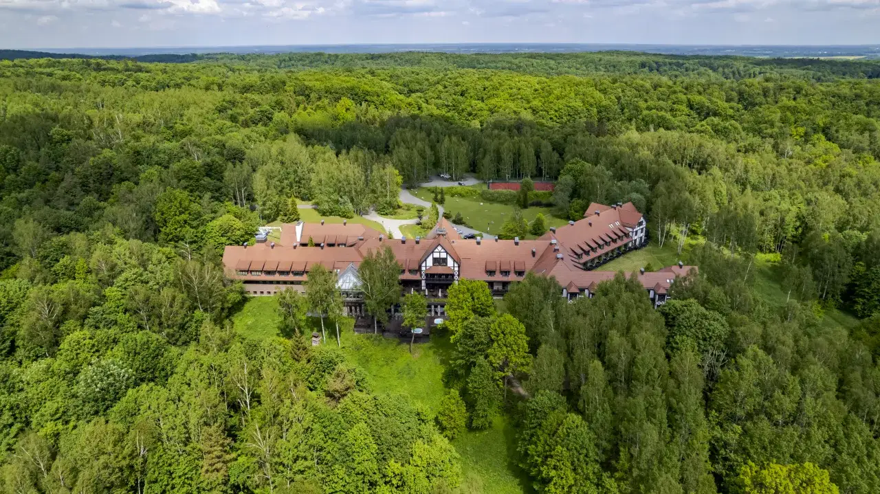 Zdjęcie Czym się różni hotel od motelu? Kluczowe różnice, które musisz znać