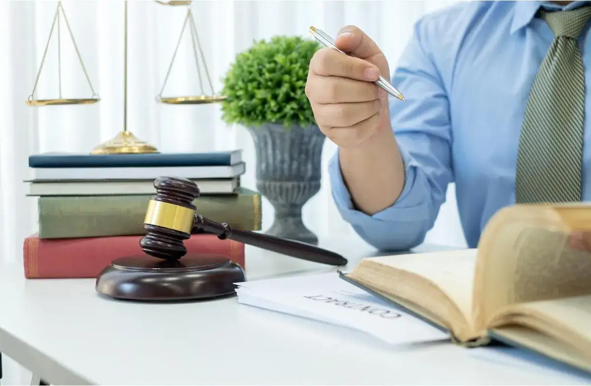 Zdjęcie Jak napisać uzasadnienie wyroku - krok po kroku i najważniejsze informacje