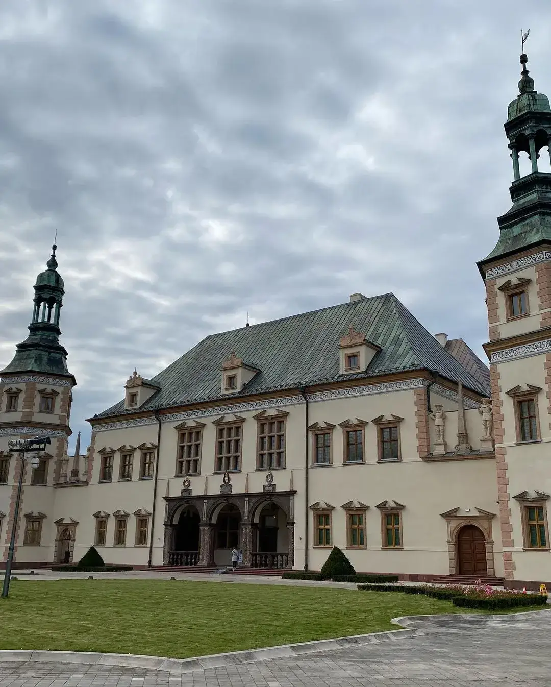 Zdjęcie Stolica województwa świętokrzyskiego: Co warto wiedzieć o Kielcach?