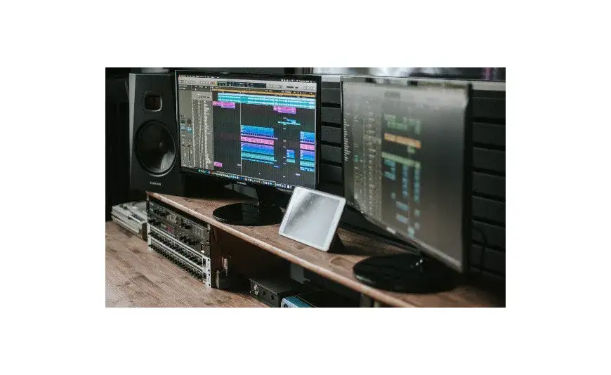 Zdjęcie Jak ustawić 2 monitory w Windows 10 i uniknąć problemów z konfiguracją