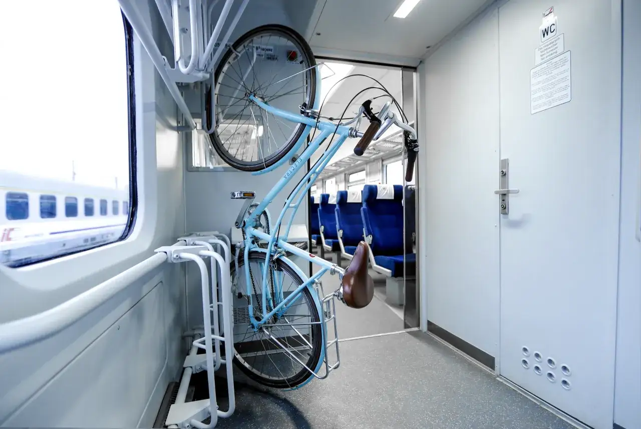 przew&oacute;z rower&oacute;w w pociągu intercity