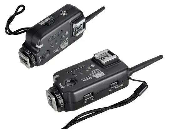 wyzwalacze radiowe i optyczne do lamp błyskowych