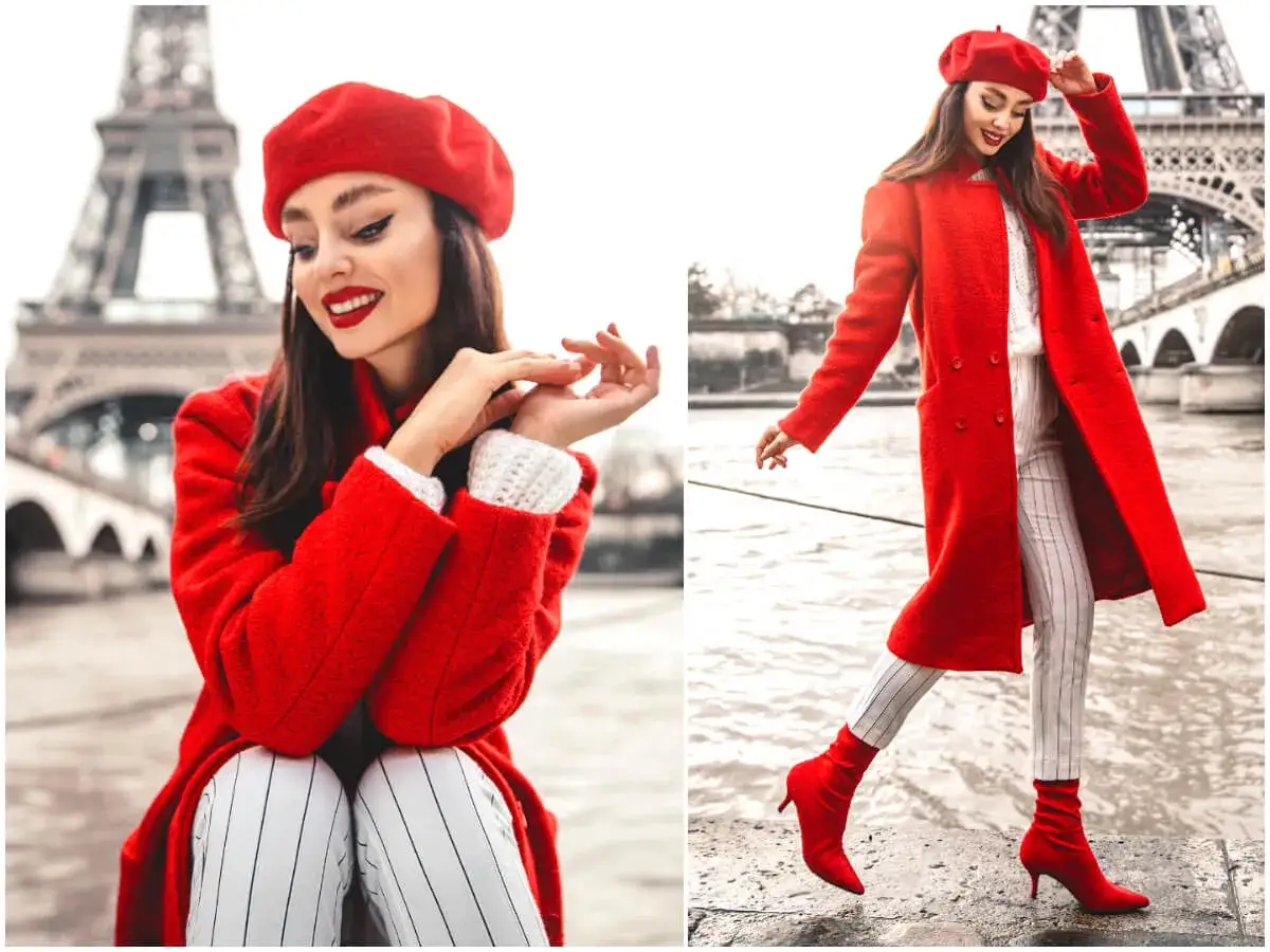 Paryżanka w czerwonym płaszczu i beretce, prezentująca francuski ubi&oacute;r na tle Wieży Eiffla.