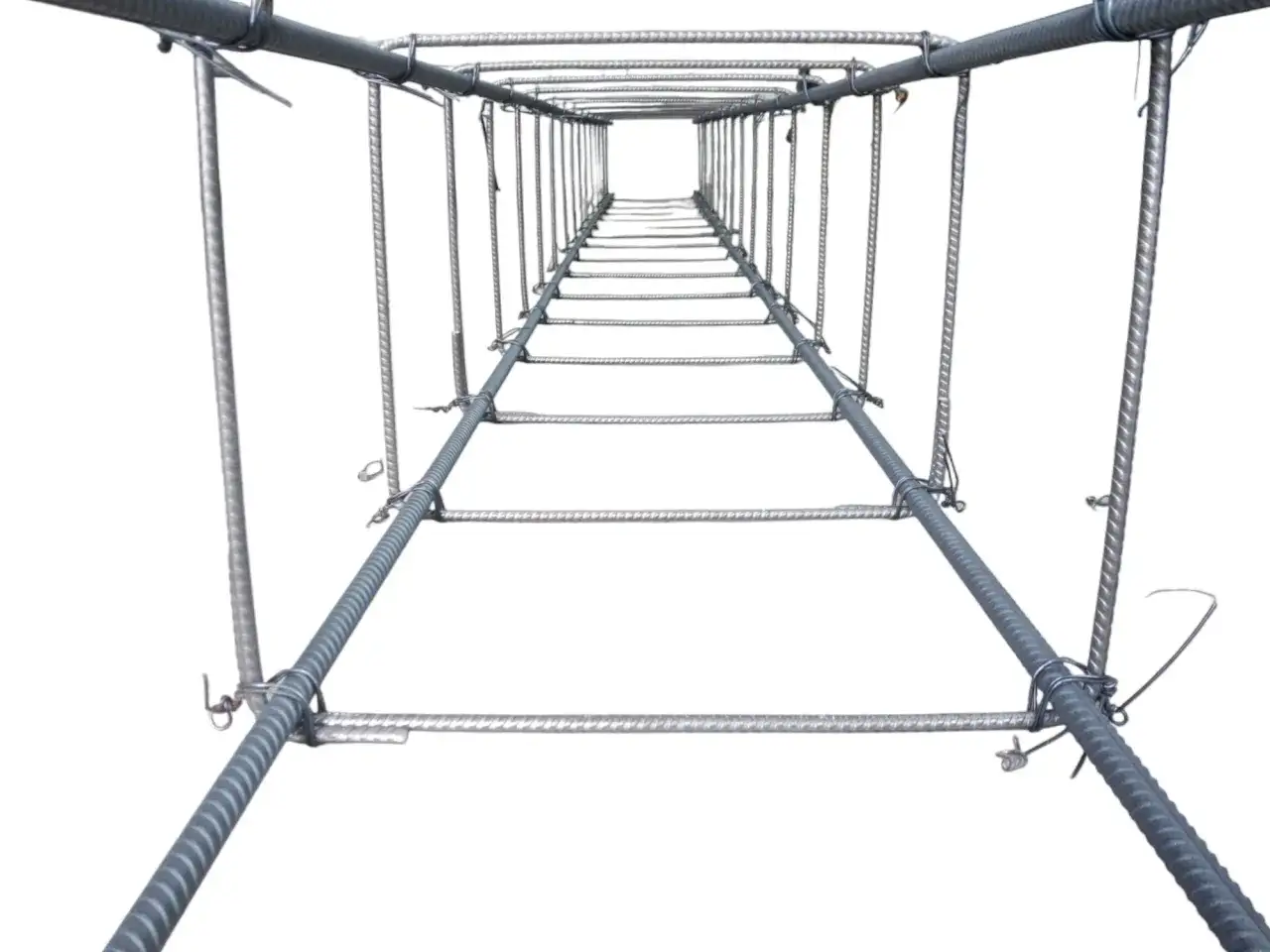 Por&oacute;wnanie zbrojenia prefabrykowanego i tradycyjnego