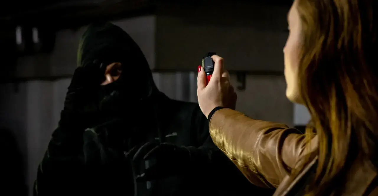 polskie prawo broń gazowa, kodeks karny obrona konieczna