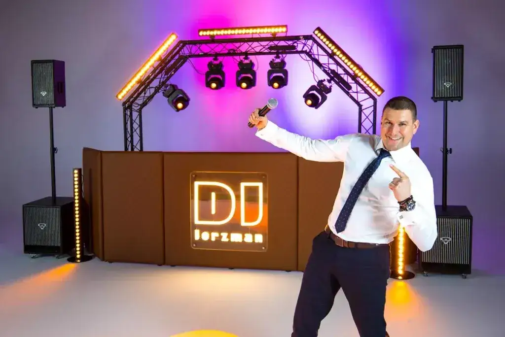 DJ na wesele sprzęt oświetlenie