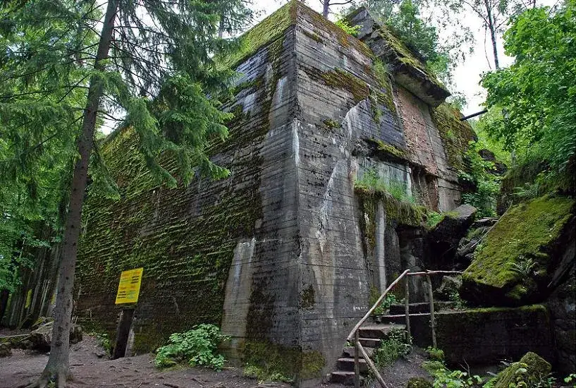 Wilczy Szaniec bunkry Święta Lipka