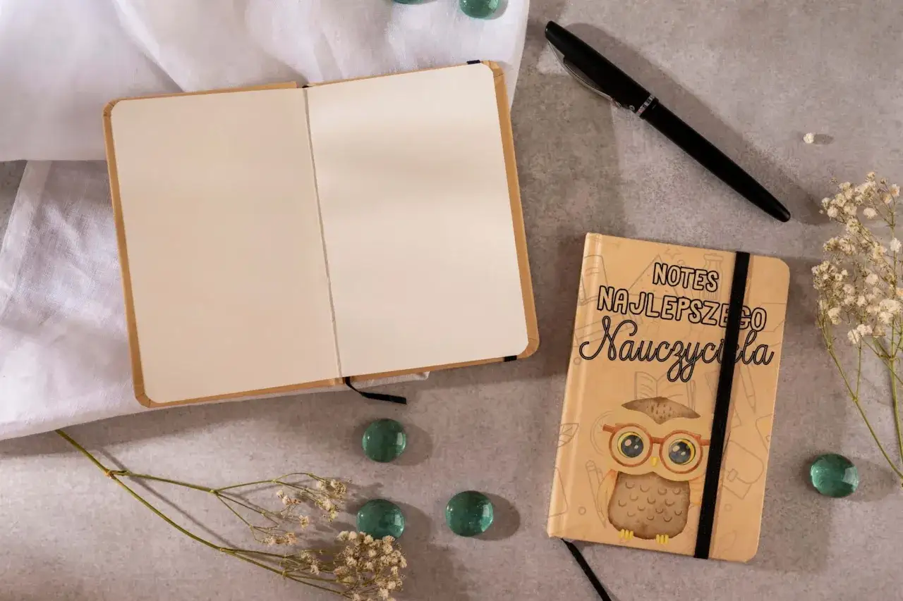 eleganckie prezenty dla nauczyciela pióro notatnik
