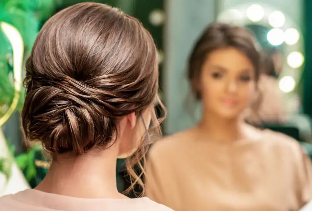 Zdjęcie Jak zmienić fryzurę: 8 skutecznych sposobów na nowy look